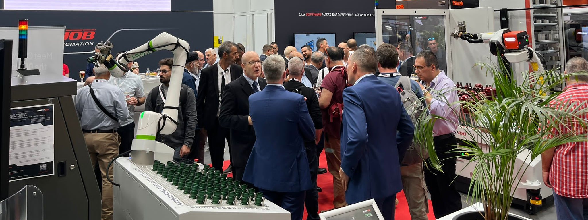 Impression of a packed booth at EMO
