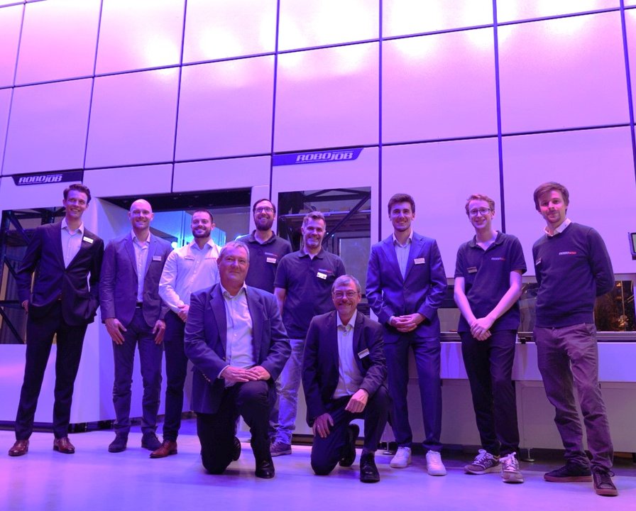 RoboJob Wall Team
