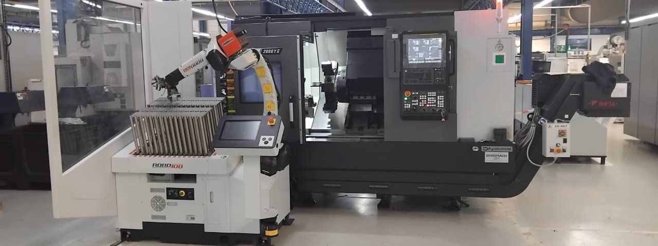 RoboJob Turn-Assist at Puma CNC-machine
