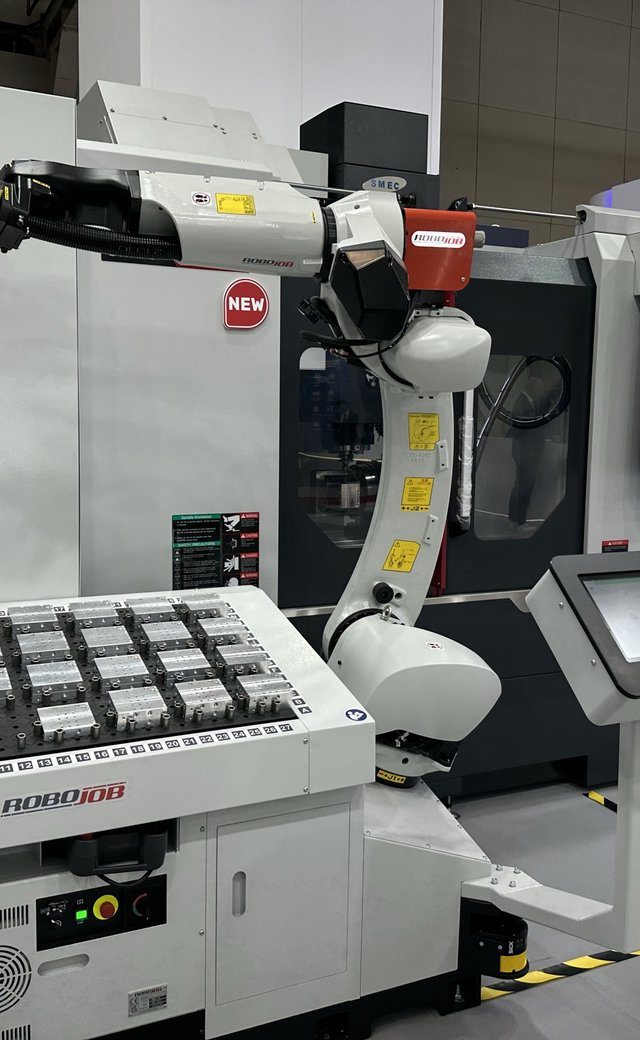 Mill-Assist Essential i + SMEC MCV 4600