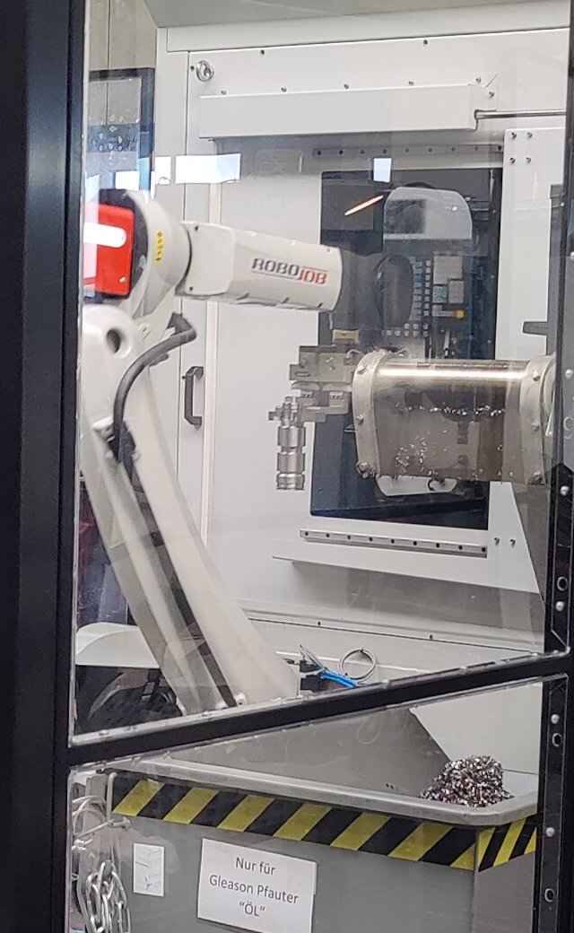 Pallet-Load Double + Gleason P300S