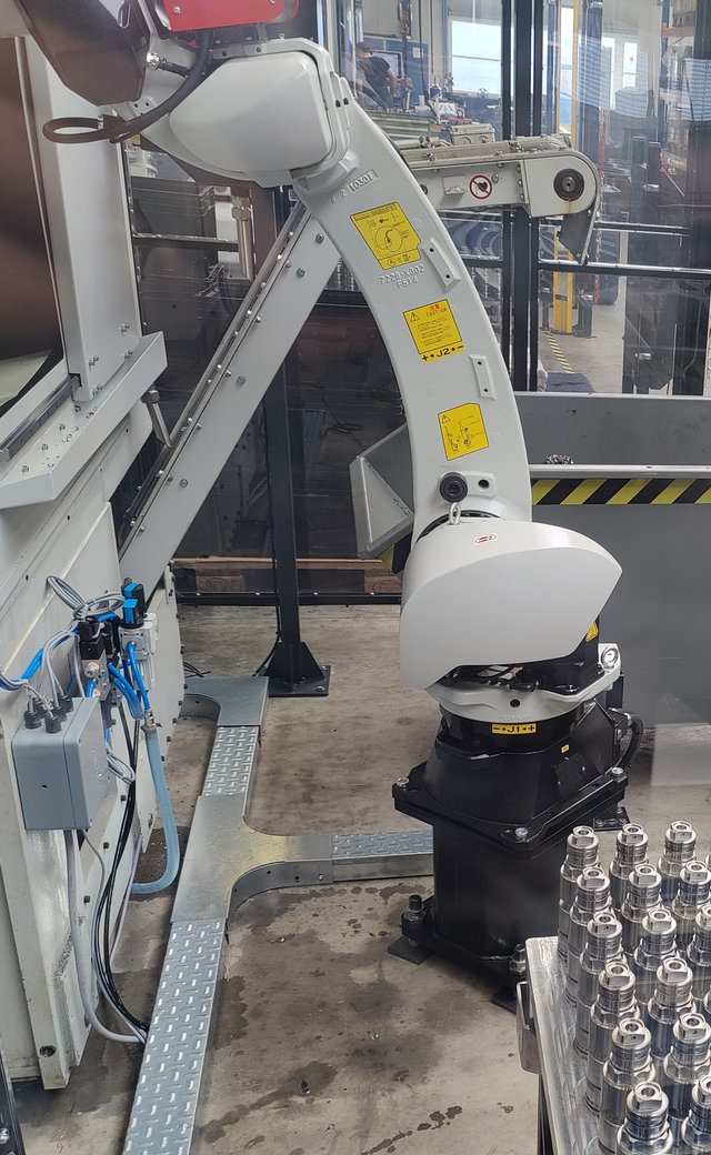 Pallet-Load Double + Gleason P300S