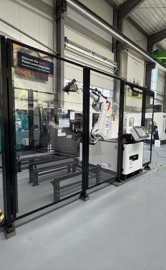 Pallet-Load Integrated + Hyundai Wia HD 2200 SY