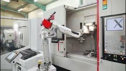 Automatisation CNC complète avec RoboJob Mill-Assist | Quaser en action