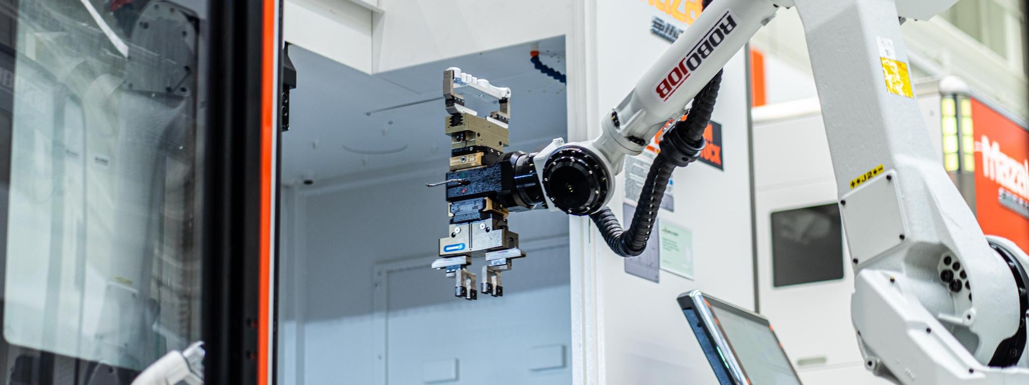 Pallet-Load Integrated + Mazak