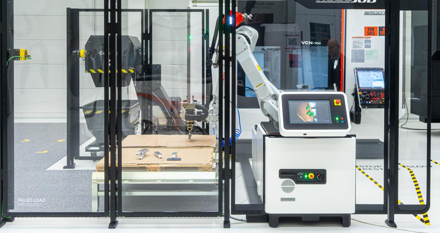 RoboJob_Mazak Open House 2024_Pallet Load_LR-31