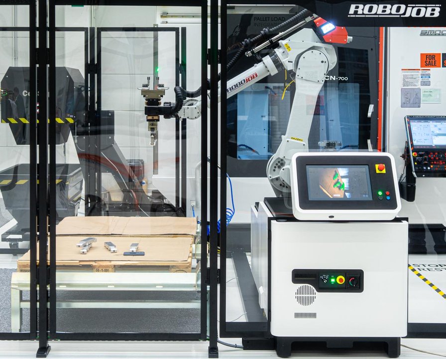 Pallet-Load Integrated + Mazak
