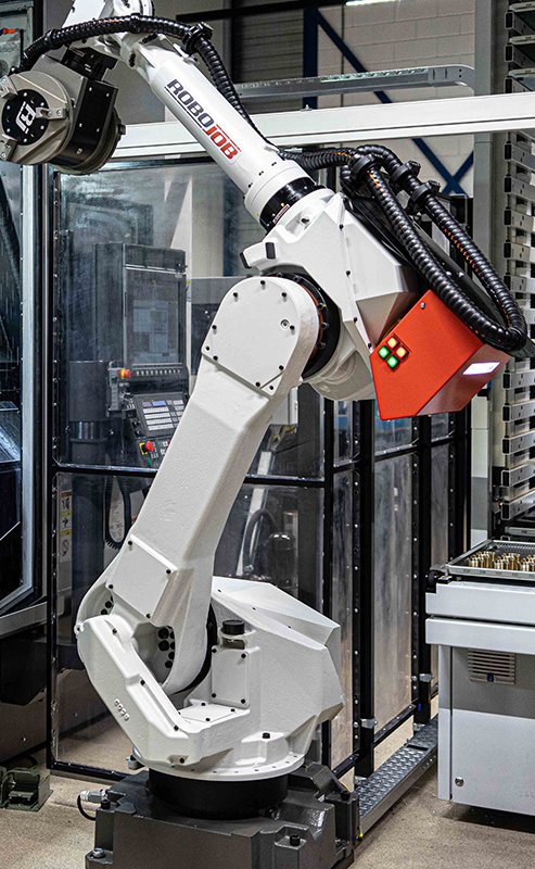 RoboJob Tower + Okuma Multus U3000