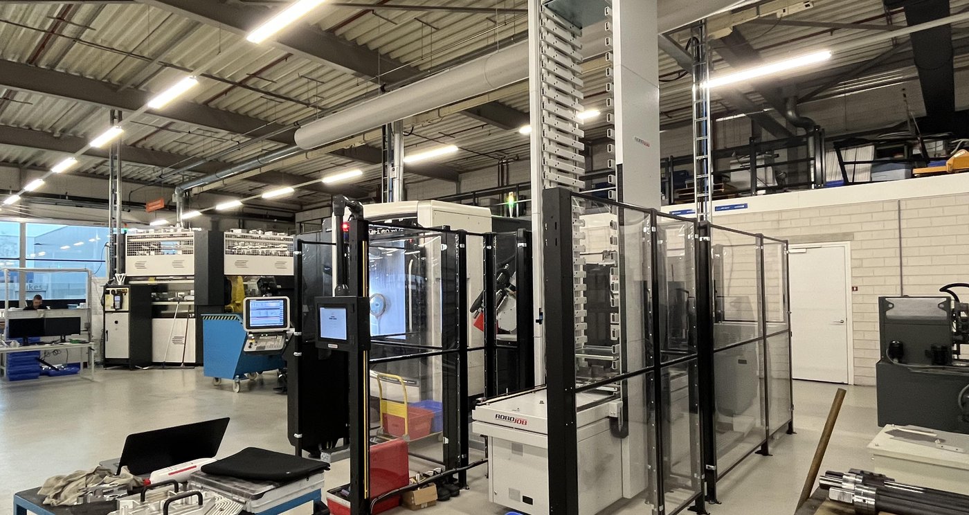 Tower + DMG Mori DMU 60 (2)