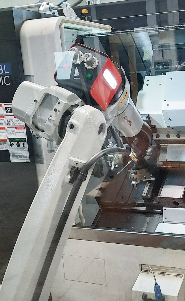 Turn-Assist 200i +Hwacheon HI-TEC 230