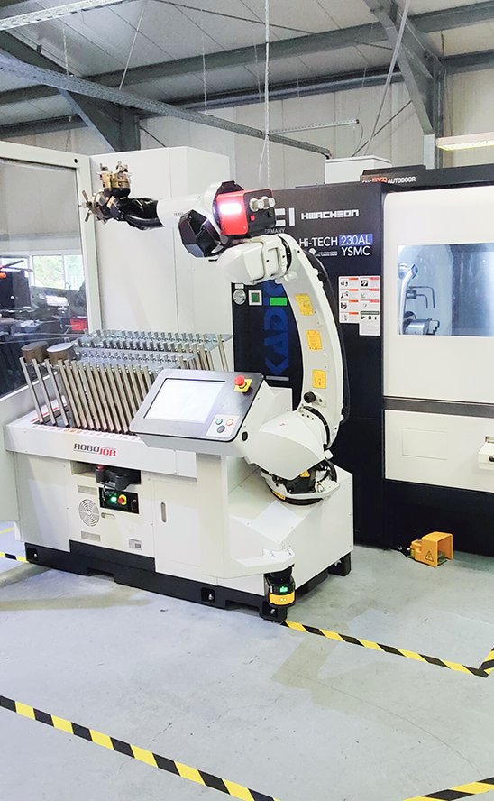 Turn-Assist 270 i + Hwacheon HI-TECH230