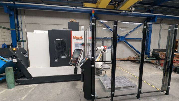 Depoortere automates three Mazak machines with a RoboJob Turn-Assist and two Pallet-Loads