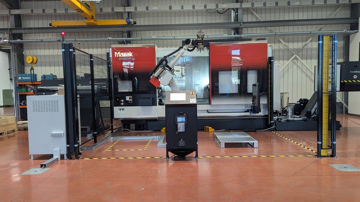 Fijn Mekaniek Nelissen automatise deux machines Mazak Integrex avec RoboJob