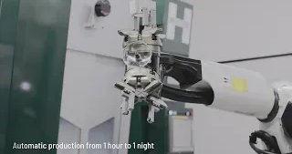 RoboJob Mill-Assist Essential Si on a Horkos NS 70 milling machine