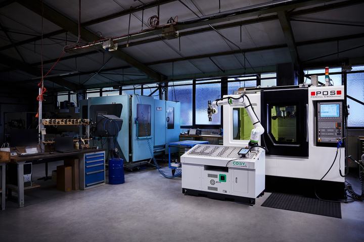 SMB Feldner automates its POSMill C 800 KOMPAKT with a RoboJob Coby CNC